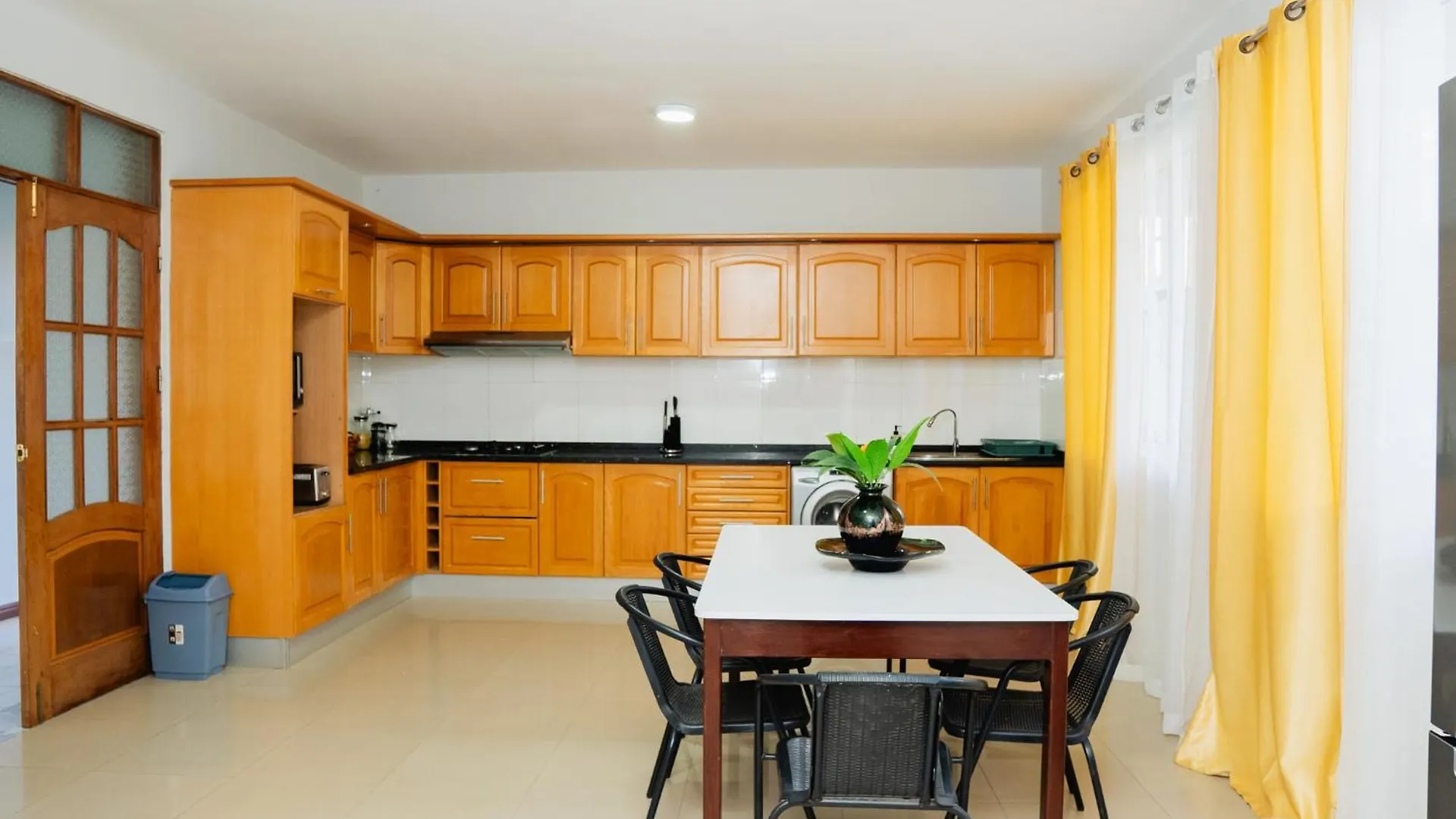 Bed & Breakfast Praia Guest House